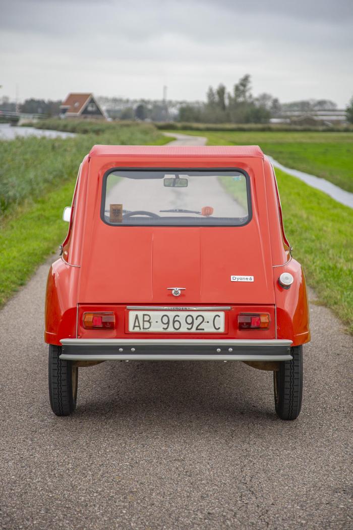 Dyane-6-Rood-82.000km-7.jpg