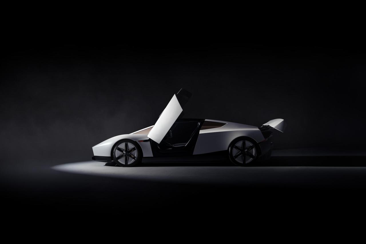 Roadster_84.jpg
