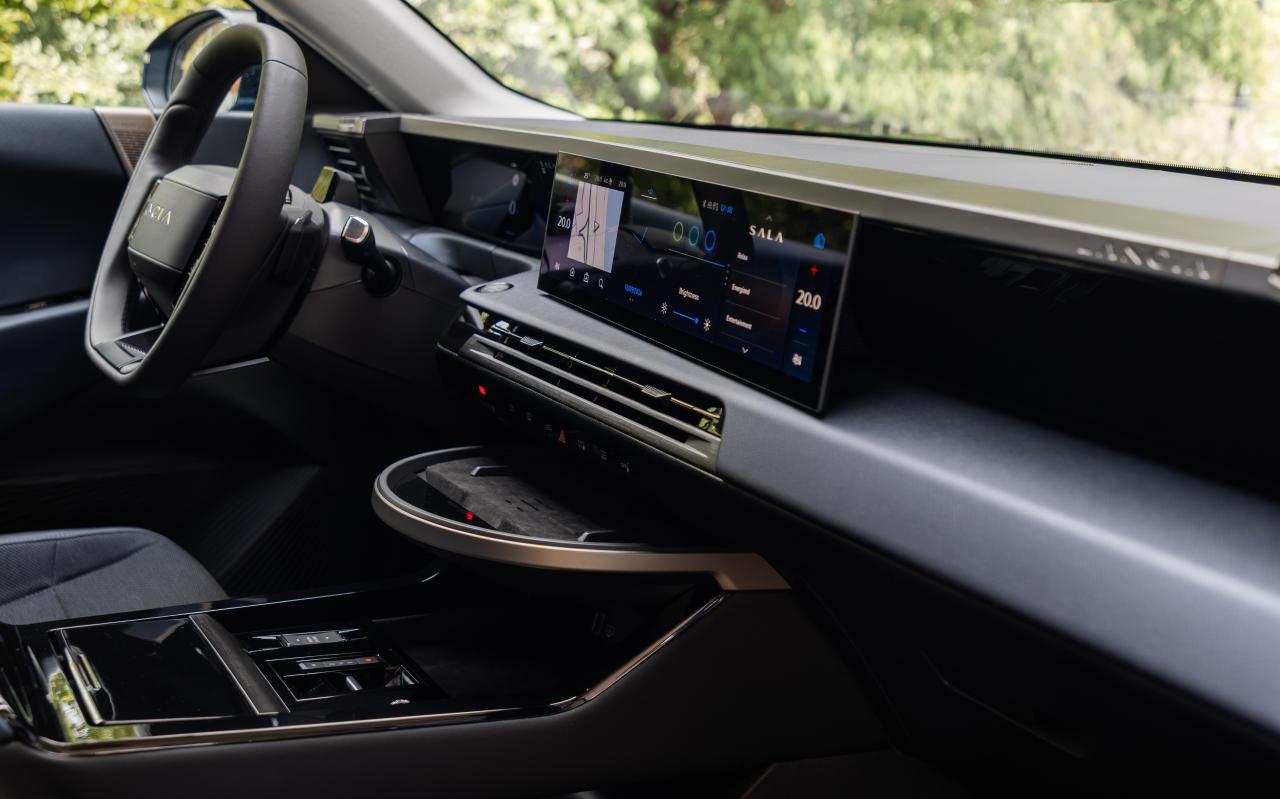 lancia-gamma-internal (10).JPG